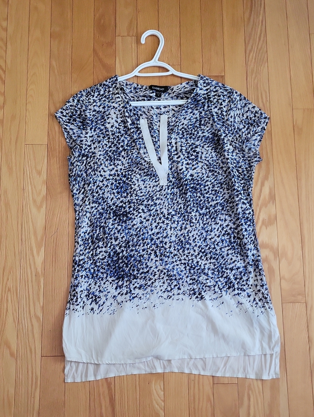 EUC Silk Blouse M Bebe